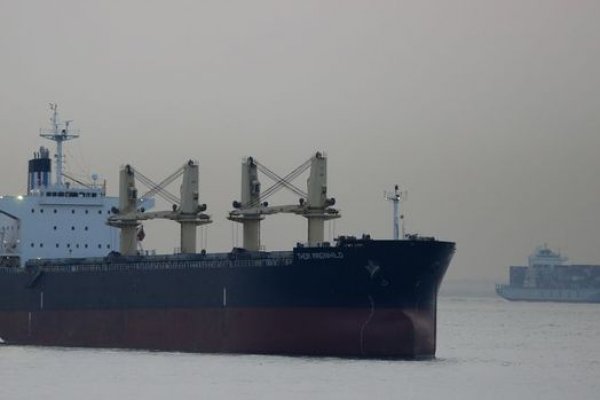 AB'den Rus petrolünü taşıyan gemilere sigorta yasağı