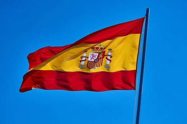 Fitch, İspanya'nın kredi notunu teyit etti