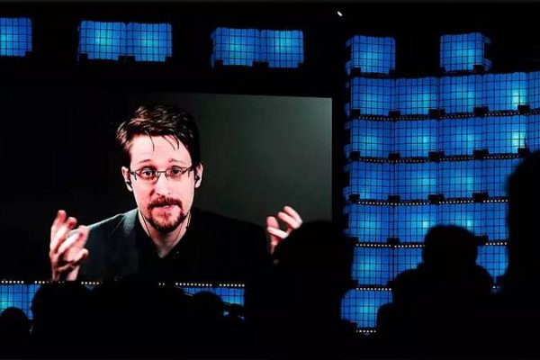 E﻿dward Snowden'a Rus vatandaşlığı verildi