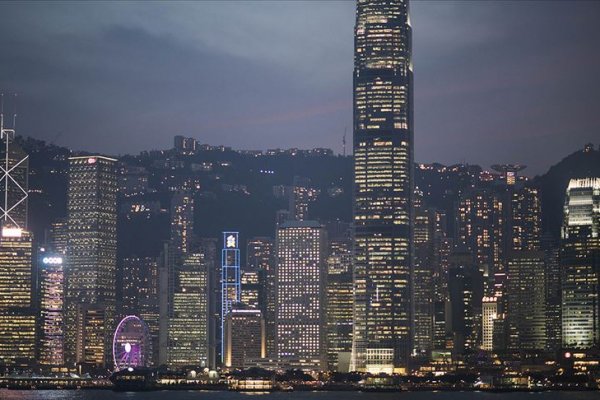 Hong Kong'ta konut fiyatlarında sert düşüş