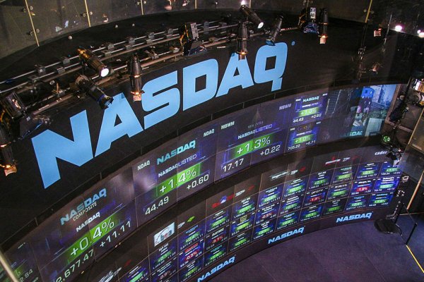 Nasdaq karıştı: Teknoloji hisseleri şahlandı, Hedge fonlarının 18 milyar doları eridi