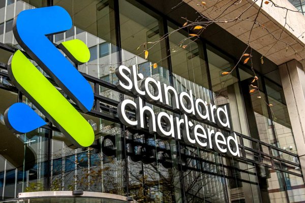 Standard Chartered, Çin’de faaliyete başladı