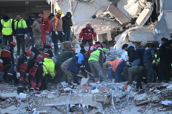 AB'den Türkiye'deki depremzedeler için 5,5 milyon euro destek