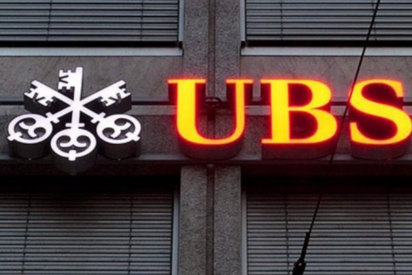 UBS, tepkilere rağmen Credit Suisse'in yerel bankasını satın alacak