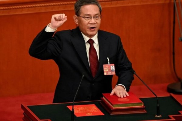 Çin Başbakanı Li'den dışa açılmayı sürdürme mesajı