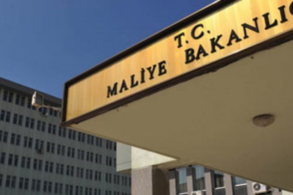 Maliye'den 'Bankalara bildirilen FETÖ'cüler' açıklaması