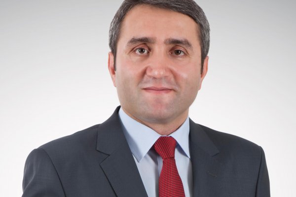 AKP'li yöneticinin kardeşi  gözaltında