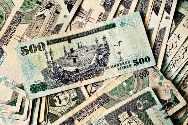 Suudi Arabistan'ın bütçesi 49.2 milyar dolar açık verdi