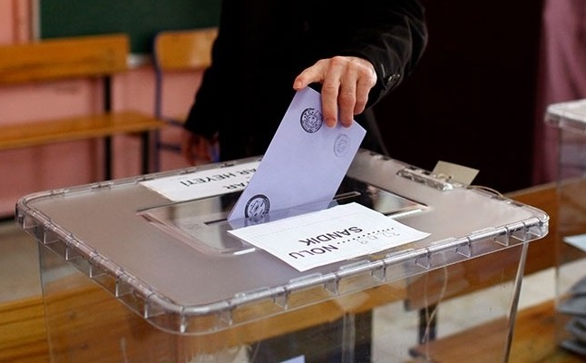 İstanbul'da 15 ilçede geçersiz, 3 ilçede tüm oylar yeniden sayılıyor