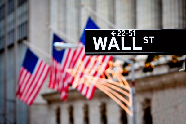 Wall Street'in "negatif faiz" endişesi sürüyor