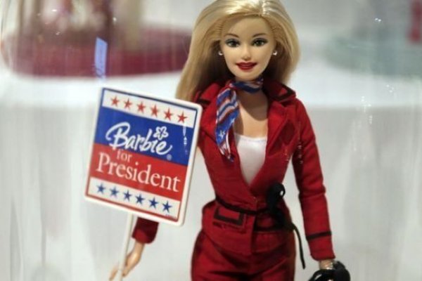 Barbie kan kaybediyor, satışları hızla düşüyor!