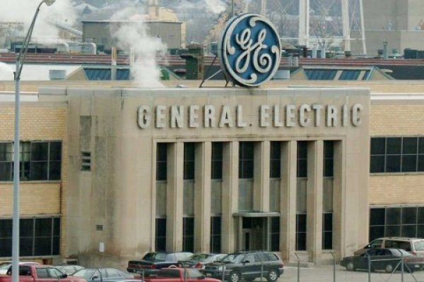 General Electric'in CEO'su istifa etti