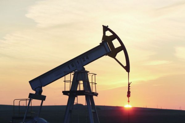 Brent petrolün varili 46 dolardan işlem görüyor