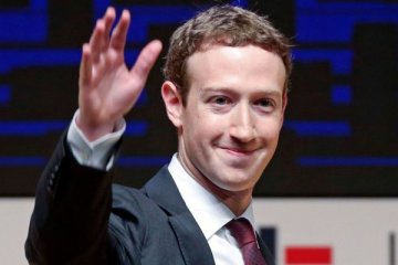 Mark Zuckerberg Facebook hisselerini sattı!