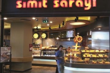 Simit Sarayı İngiltere’de 80 mağazayı almak için kolları sıvadı