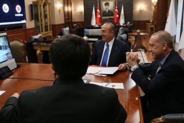 Erdoğan ve Maduro telekonferansla anlaşma imzaladı