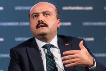 Türkiye, ABD ile "çelik ve alüminyum vergilerini" görüşüyor