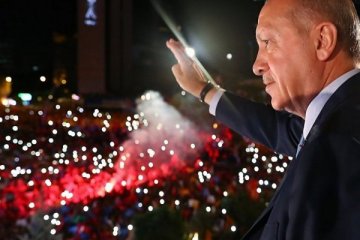 Erdoğan, referandumda 'Hayır' diyen illeri de ikna etti