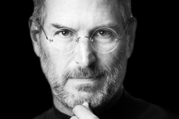 Steve Jobs'ın kartviziti açık artırmada rekor fiyata satıldı