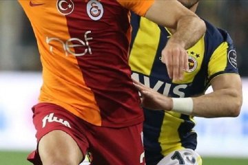 Fenerbahçe Galatasaray'ın evinden yine puanla döndü