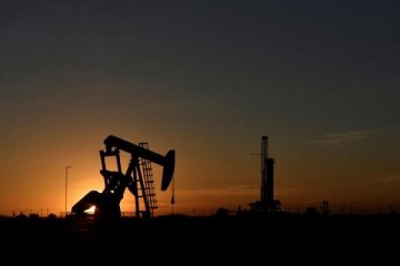ABD'de ham petrolün varil fiyatı 90 doları aştı