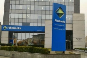 Banker krizinin fitilini ateşleyen eski bakan Fibabanka yönetiminden ayrıldı