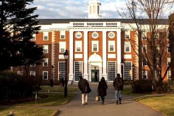 MIT ve Harvard'tan Trump'a dava