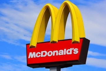 McDonald's'ın geliri tahminleri aştı