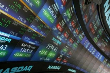 Dow Jones ve S&P 500 kayıpla Nasdaq yükselişle açıldı