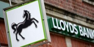 İngilizler Lloyds Bank'i satıyor