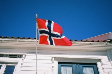 Norveç faizi sabit bıraktı, artış sinyali verdi