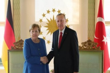 Erdoğan ve Merkel bir araya geldi