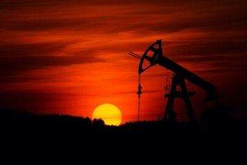 Rusya'dan 'petrol varil fiyatı 300 doları aşabilir' uyarısı
