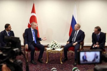 Cumhurbaşkanı Erdoğan Putin ile İran'da bir araya geldi