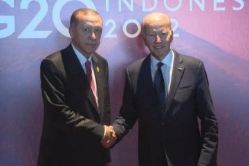 Erdoğan, Biden ile yüz yüze görüştü