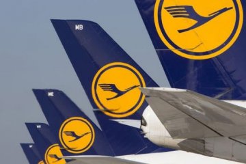 Lufthansa ilk çeyrekte beklentilerin üzerinde zarar etti