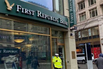 İflasın eşiğindeki First Republic Bank 30 milyar dolar mevduat aldı