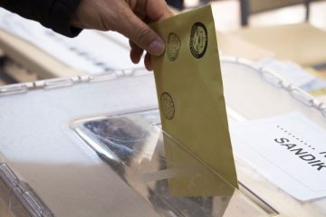 Yurt dışında oy kullanma işlemleri yarın başlıyor