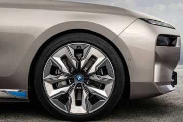 BMW müşterilerini uyardı: Derhal park edin, araçları kullanmayın!