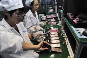Çin ekonomisi çöküyor Asya'da fabrika faaliyetleri daralıyor