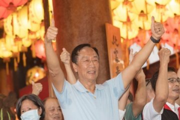 iPhone milyarderi Tayvan yönetimi için adaylığını koydu