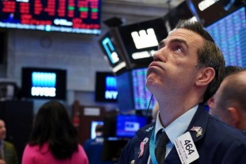 Haftalık bazda Dow Jones %0,8, S&P 500 %1,3 ve Nasdaq %1,9 değer kaybetti.
