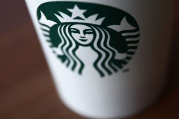 Starbucks'ın piyasa değeri eridi, 20 günde 12 milyar dolar buhar oldu
