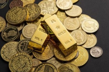 Altın fiyatları üzerinde baskı sürüyor