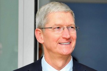 Apple CEO'su Tim Cook 33 milyon dolarlık hissesini sattı