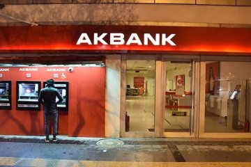 Akbank ilk çeyrek bilançosunu açıkladı