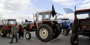 Yunanistan'da çiftçiler sınır kapattı