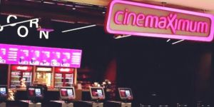 Cinemaximum'u Güney Koreliler alıyor