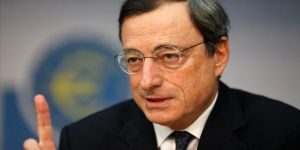 ECB deflasyon için tetikte