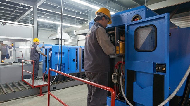 Enerjinin ve Jeneratörün Markalaşan Hali: EMSA Jeneratör 5 4-012.jpg